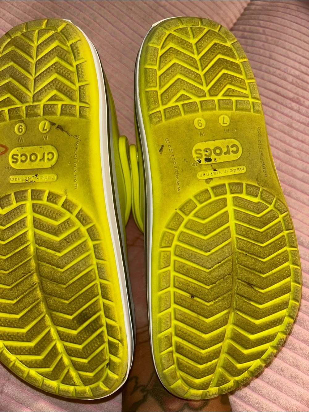 Crocs Crocband Clogs Neon Yellow Green M7 W9